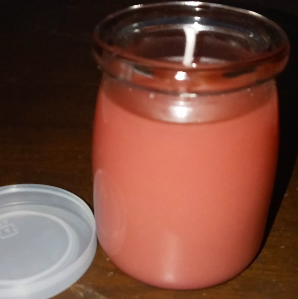 Handmade candle beeswax scented clean linen, Sandler wood, lemon, eucalyptus cal